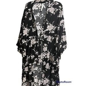 Spiritual Gangster Women's Kimono Floral One Size Black/White Front Tie